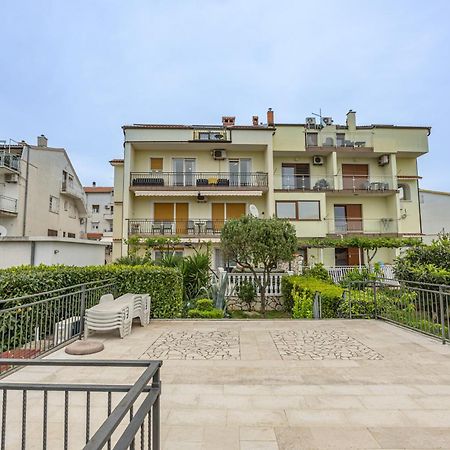 Apartment Sandro Crikvenica Luaran gambar