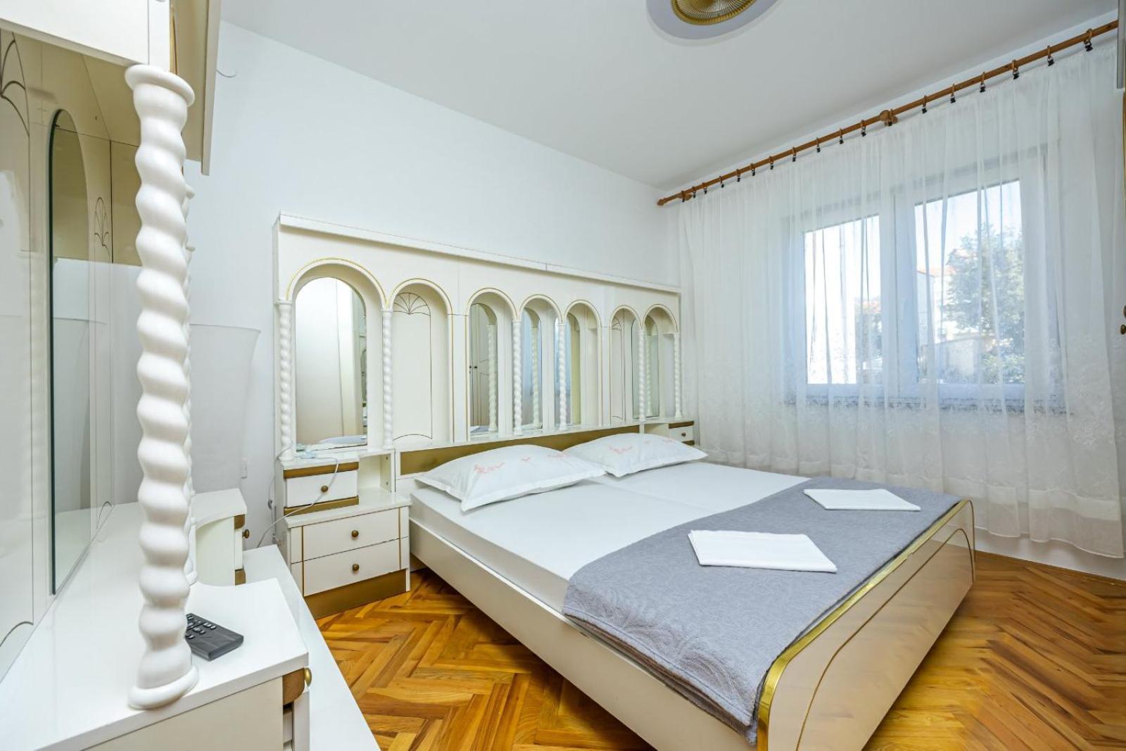 Apartment Sandro Crikvenica Luaran gambar